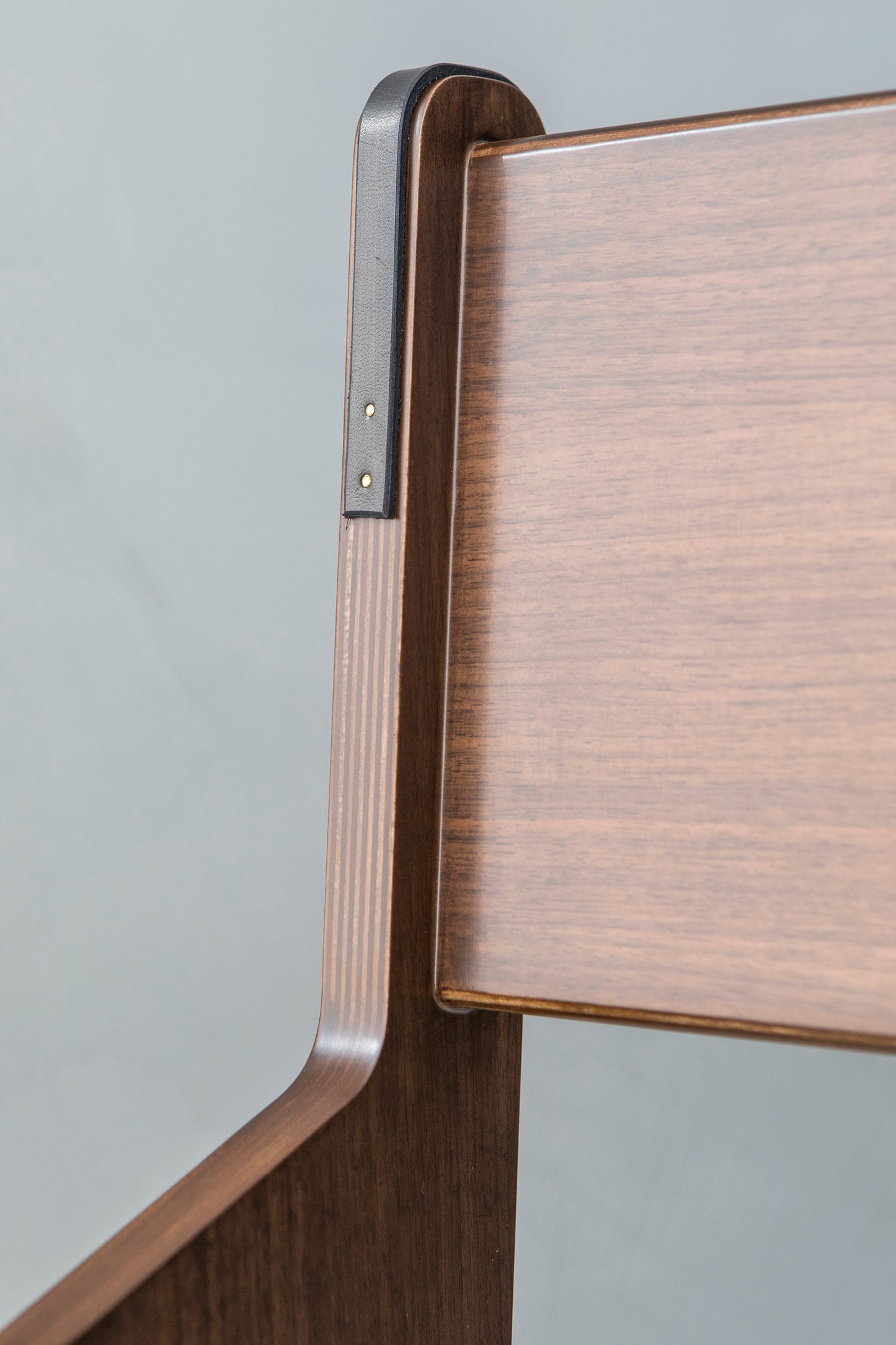 STEPLADDER CHAIR